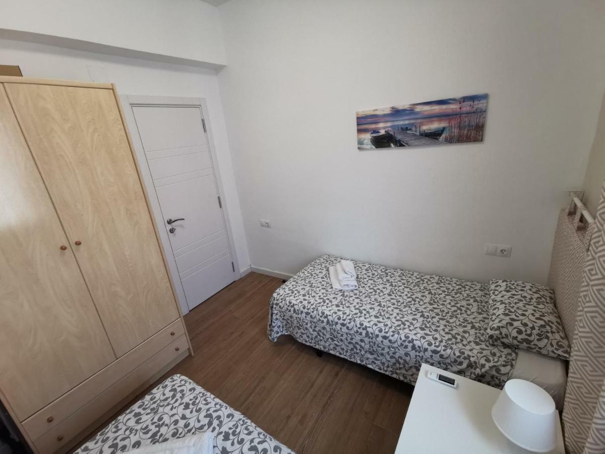 Genuar 3 Bedroom Close To Lejlighed